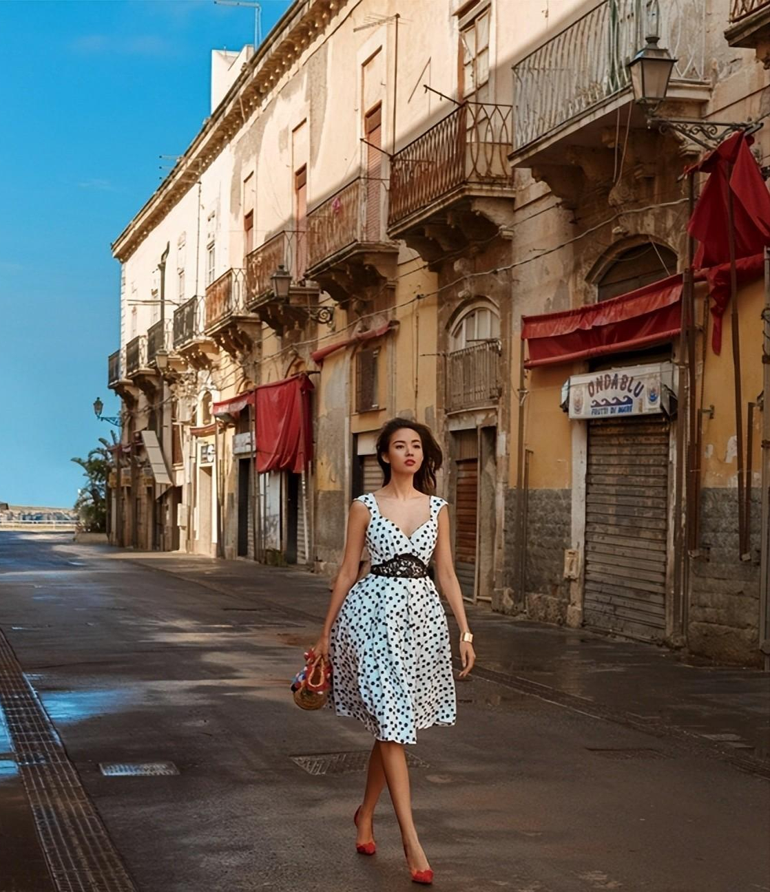 经好友介绍,张梓琳与聂磊在一起了,聂磊是一个高管,平时也很喜欢体育