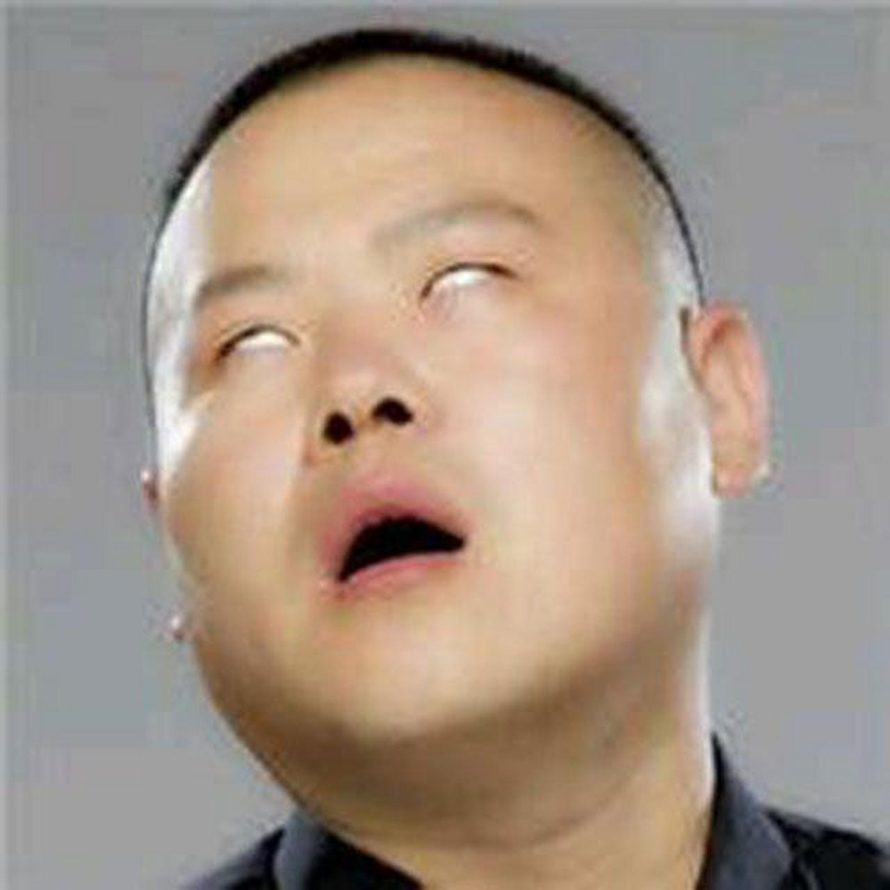 哈哈哈哈哈哈,看看小岳岳的表情包