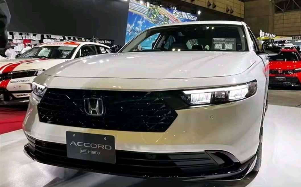 本田雅阁sport:驾驭激情,尽享非凡,混动引擎更给力