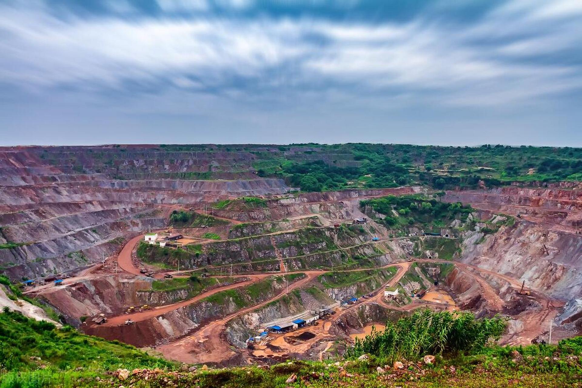 设备改造,承包经营后市值暴涨至三亿利润高达一亿元却仅投入四五百万