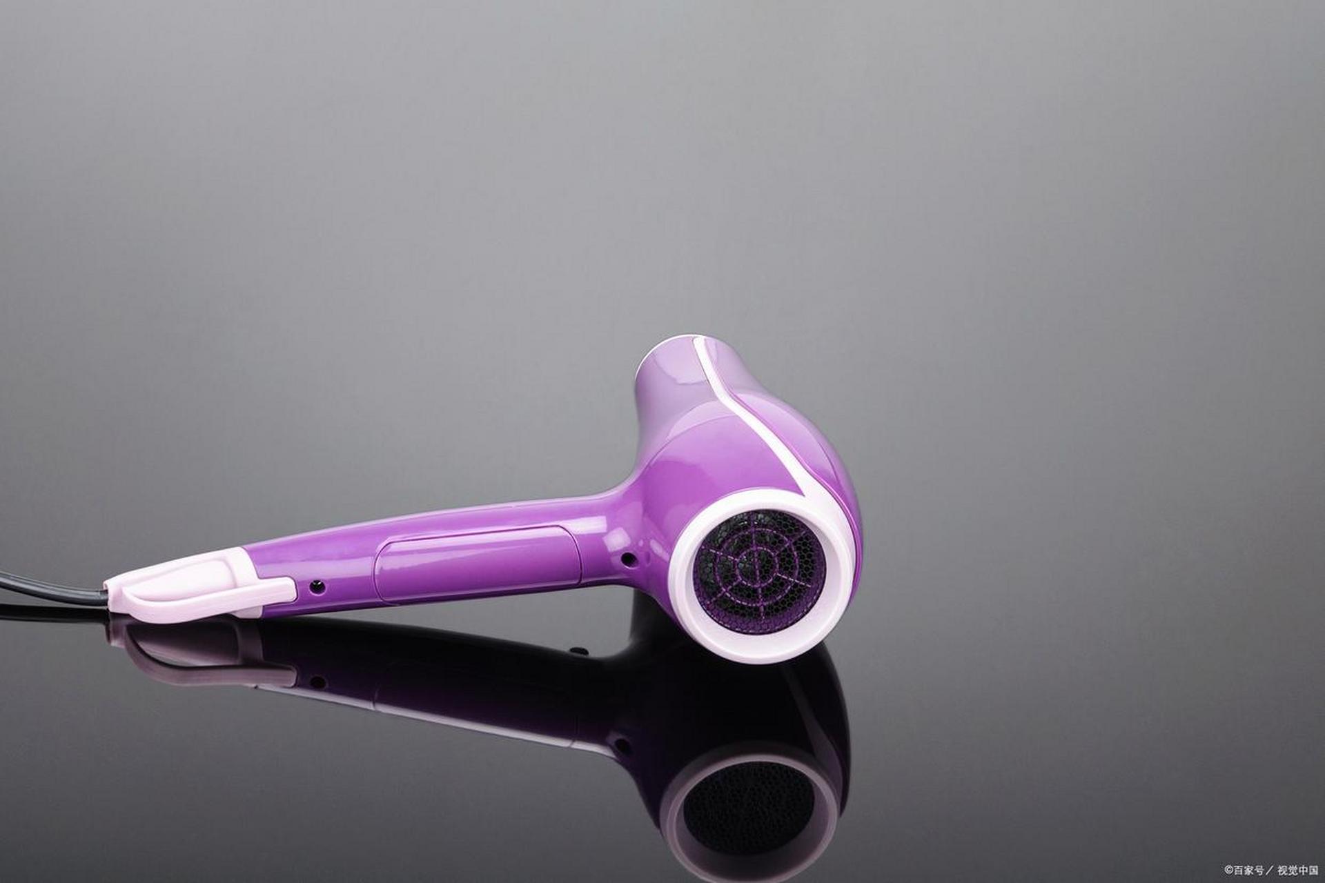 戴森hd15吹风机,强大静音,智能护发,材质卓越.