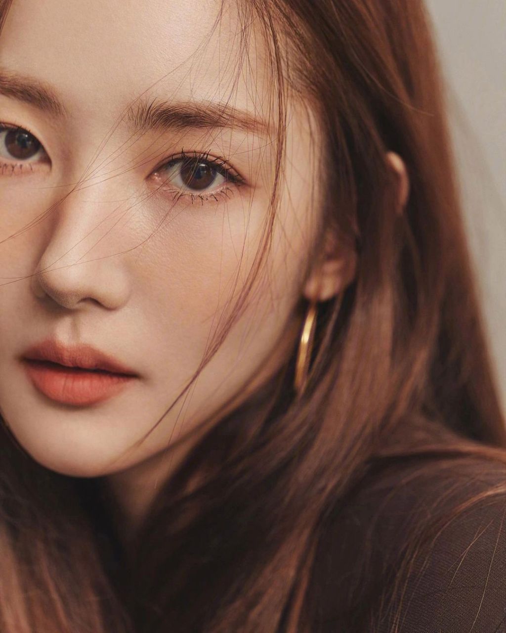 韩剧女神朴敏英最近遭遇了点"有钱男友"曝料的事?