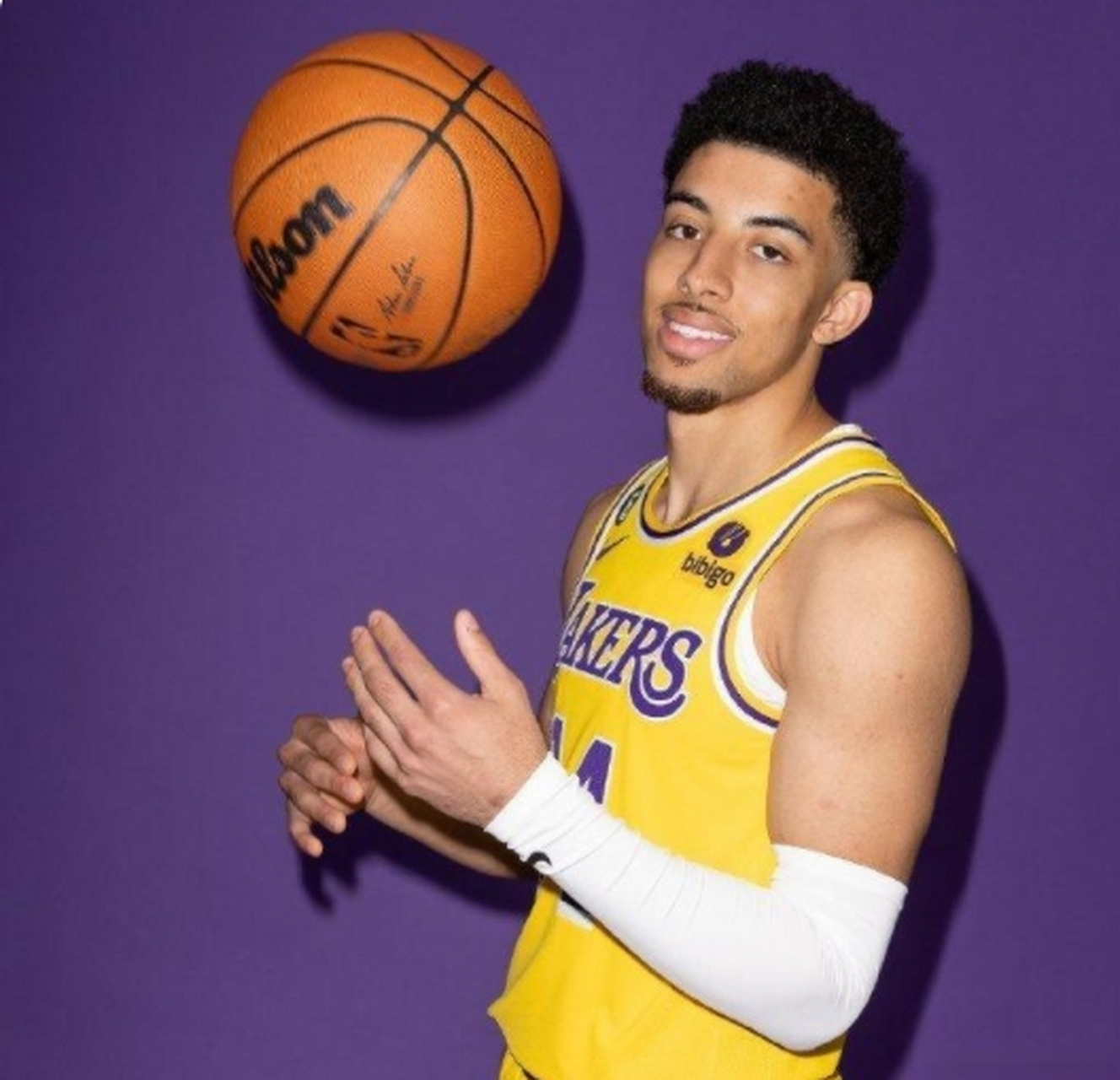 据知名记者woj报道,经纪人erika ruiz透露,自由球员小斯科蒂-皮蓬已