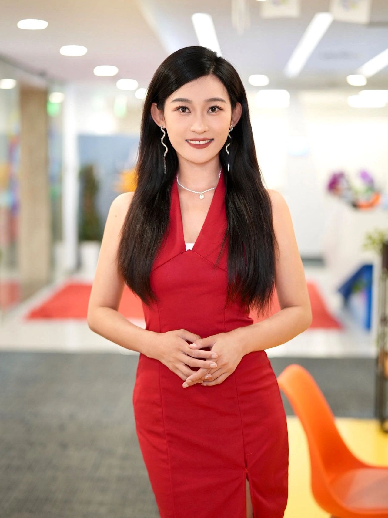 sk-ii眼霜:守护明眸,点亮自信笑容!