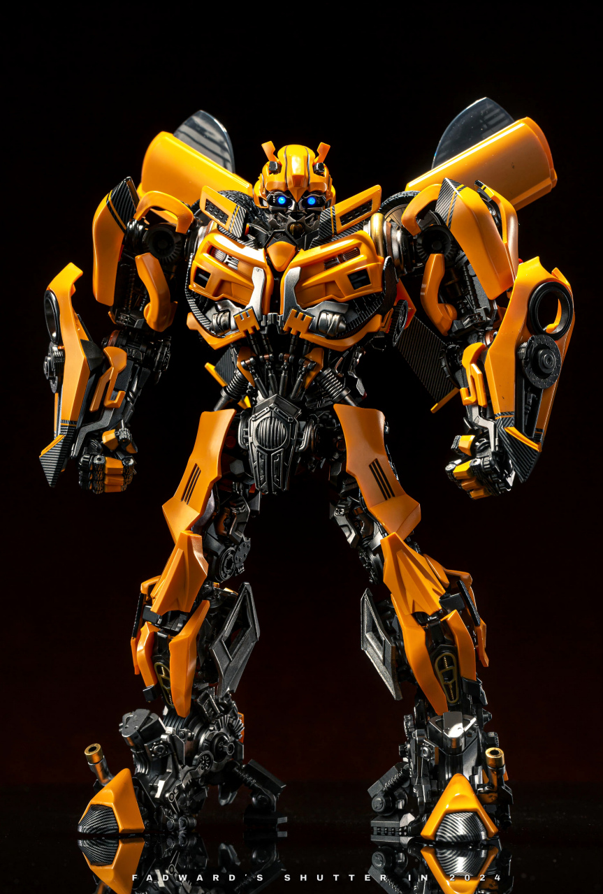 模型欣赏:ce赛博世代 变形金刚3月黑之时 大黄蜂,by 费德华.