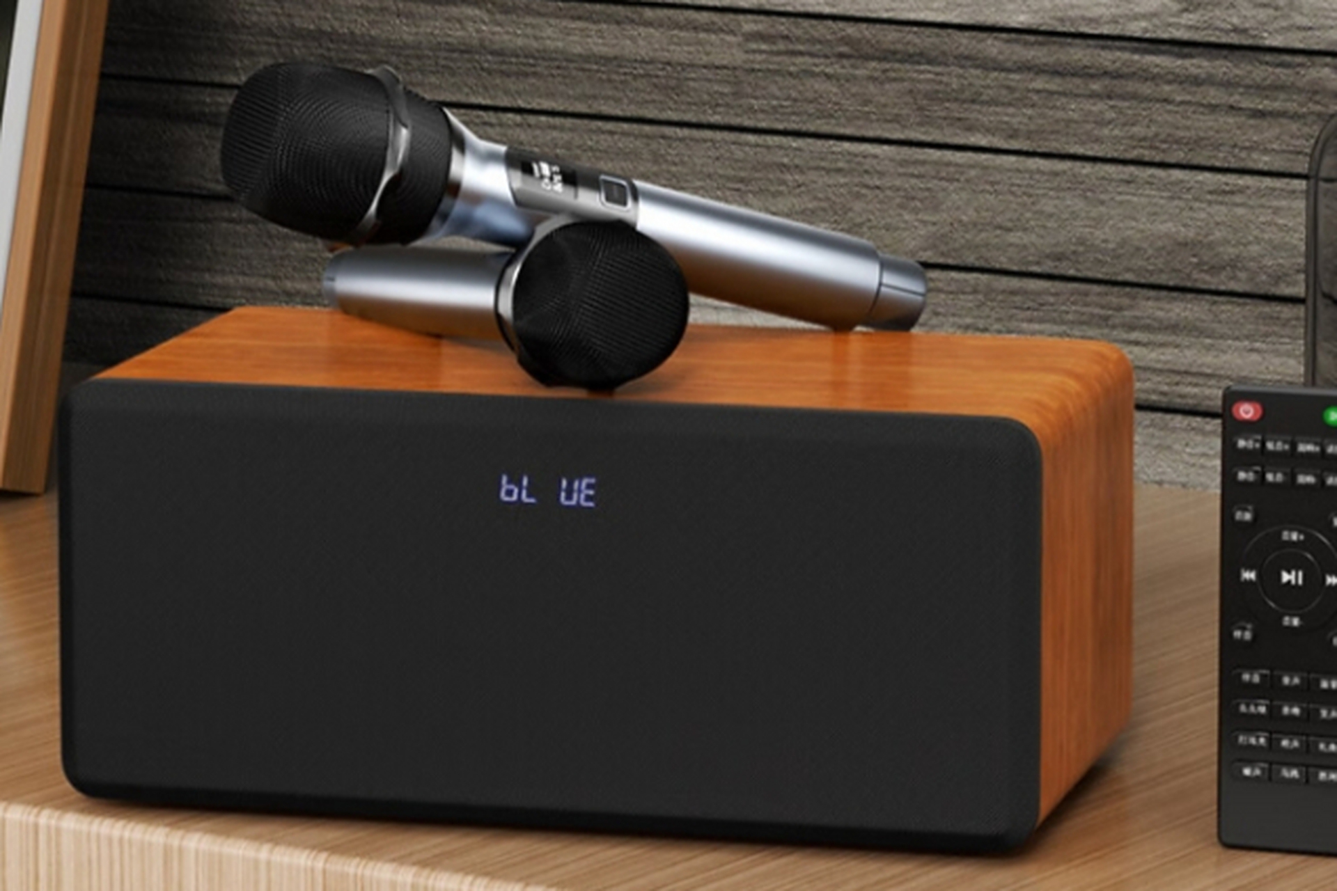 雷登音响系列,满足你的各种需求!家庭ktv,户外活动都能hold住.