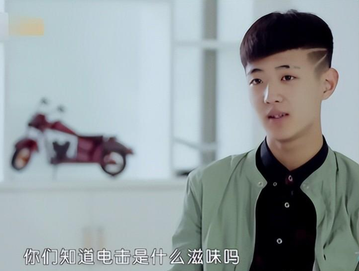 回顾变形计凌明乾:曾经威胁剧组,饿到拆屋顶,如今他怎样了