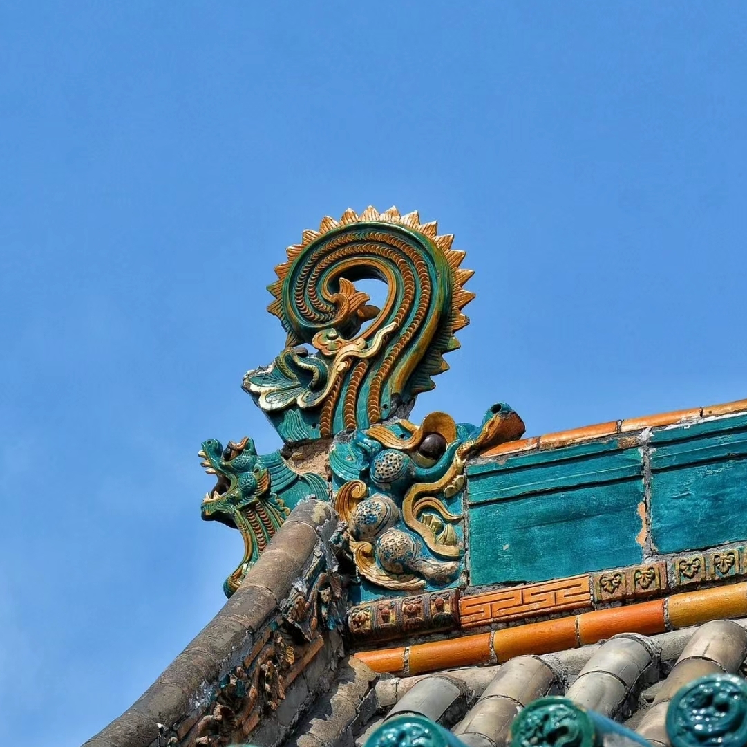 中国古建筑的神秘守护者:鸱吻神兽的奇幻世界