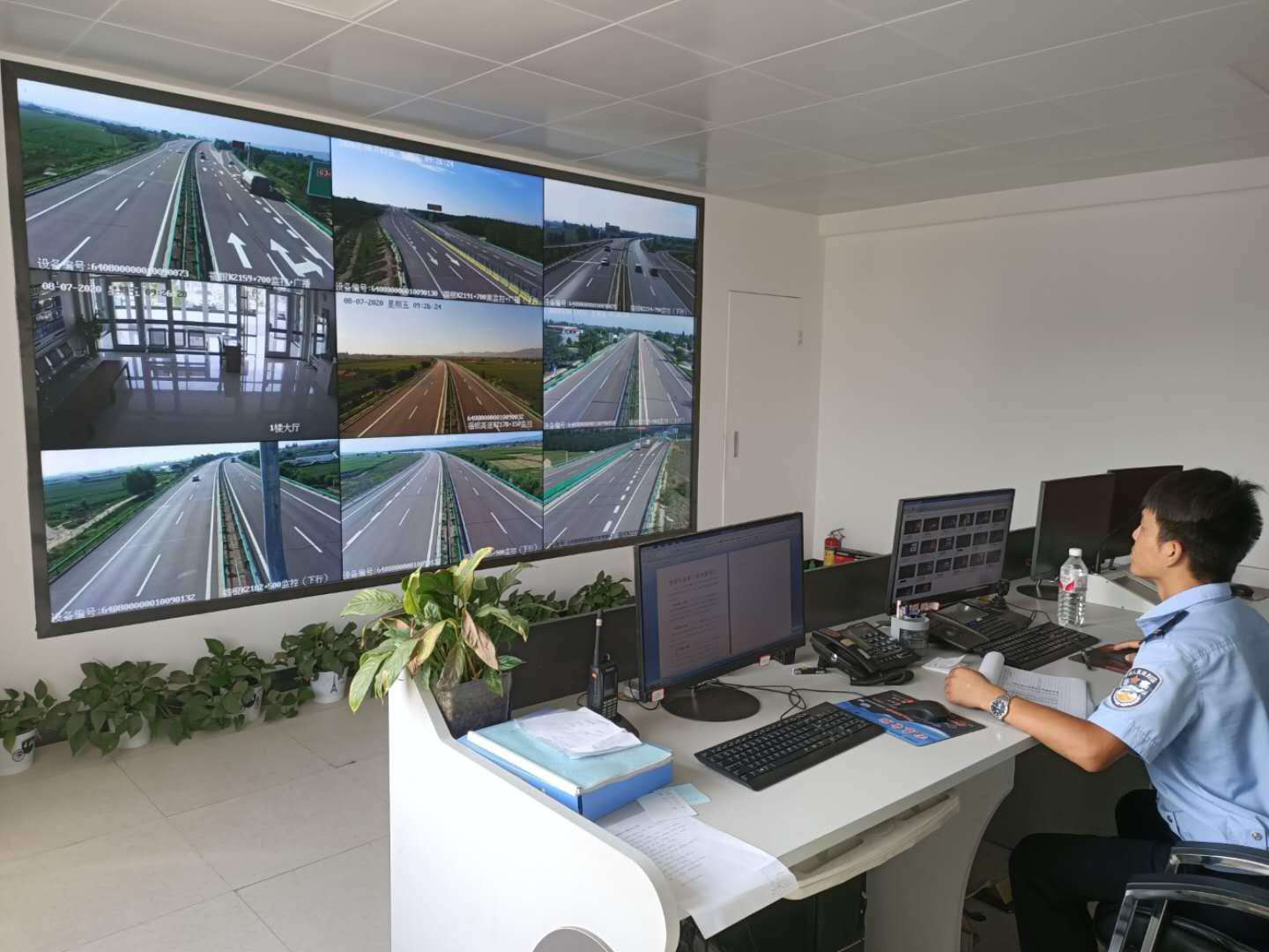 农村为何越来越多人安装摄像头?它都有什么用,主要用来防谁?