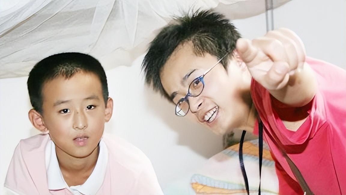 回顾中国神童张炘炀10岁上大学16岁读博士如今却现状凄惨