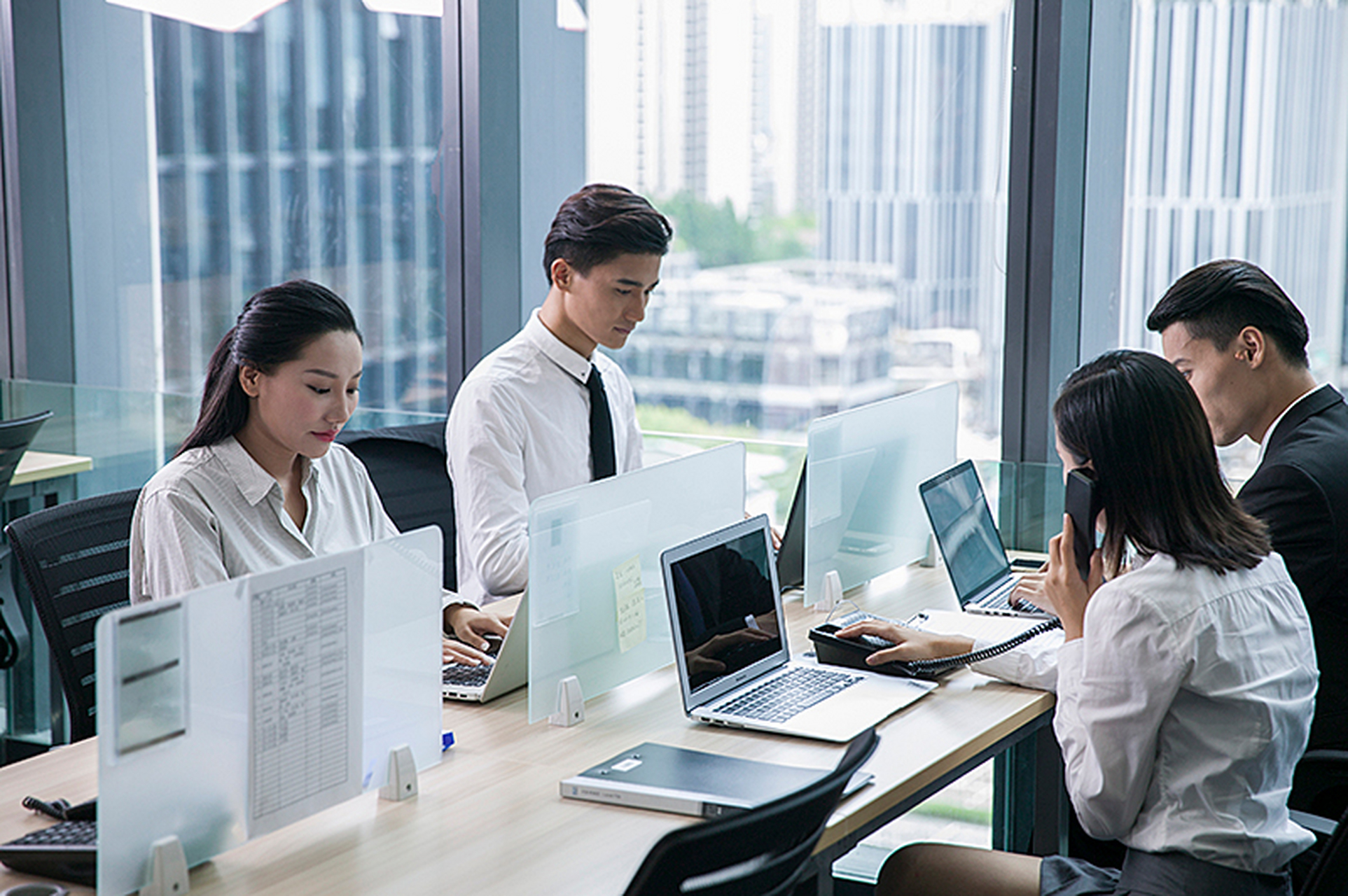 这就像是在出发前确定旅行的目的地,只有知道自己要