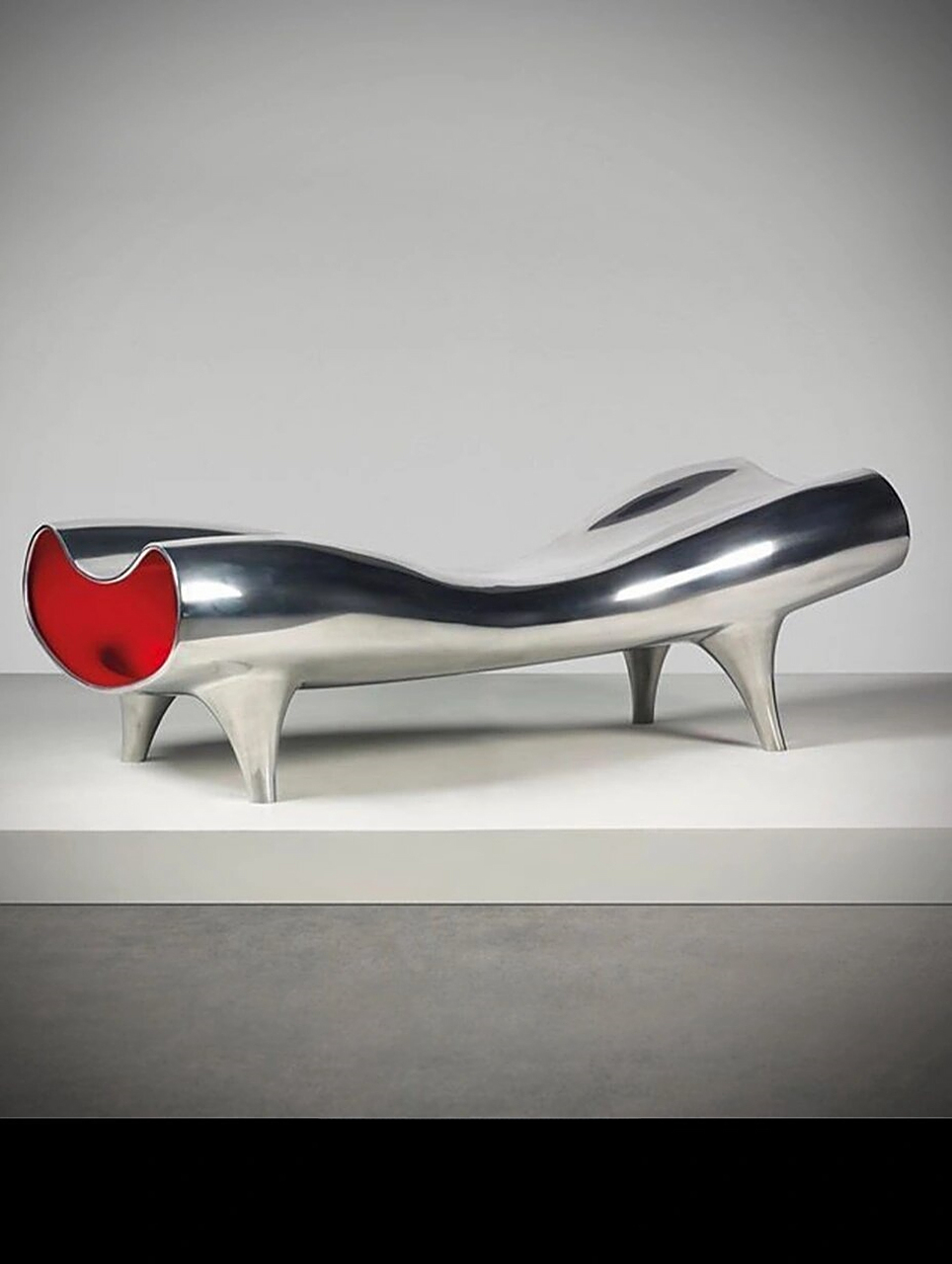 别让世俗埋没了艺术-异形曲线椅凳家具  非传统曲线造型的椅凳家具