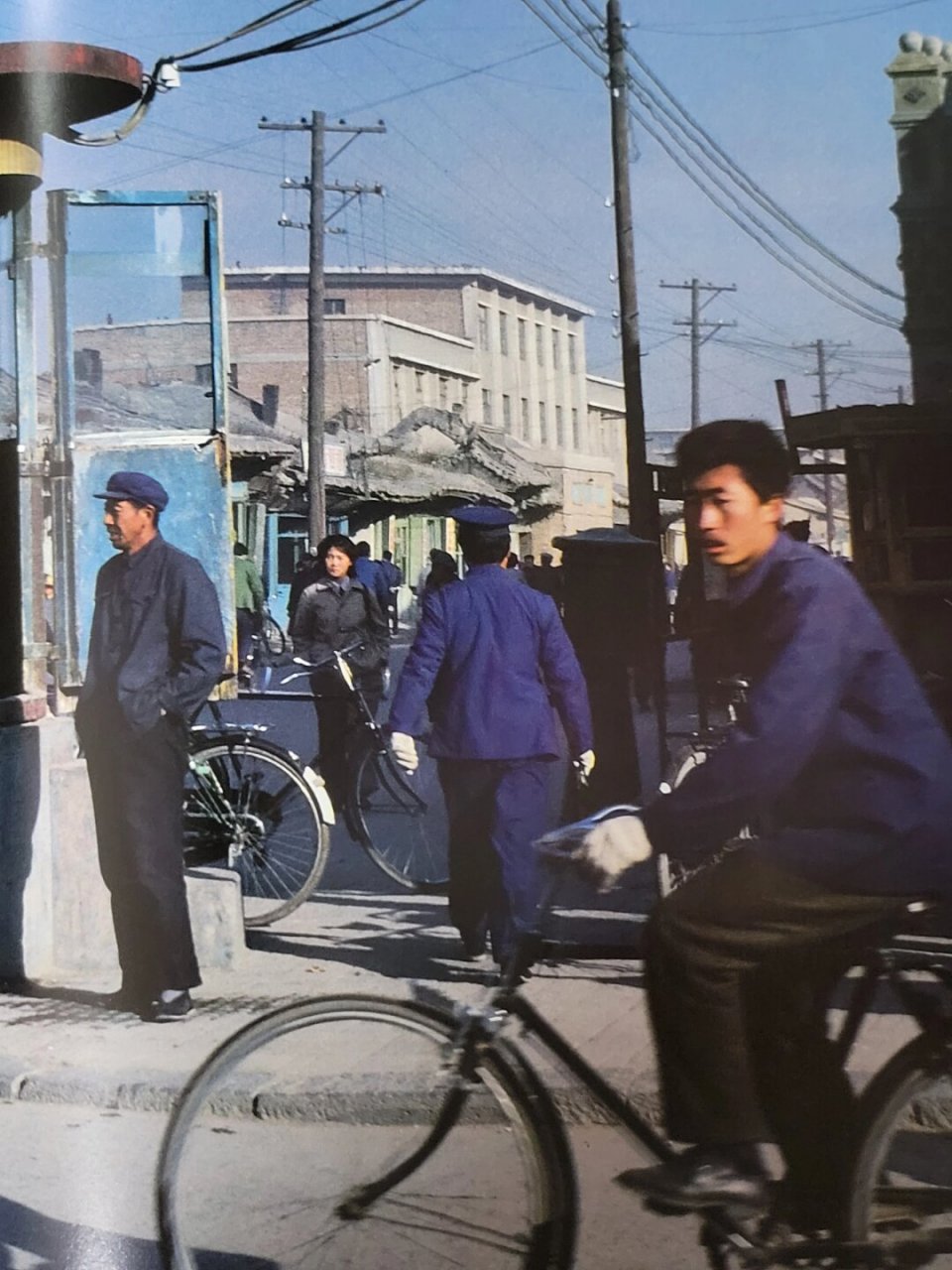 筱山纪信相机下1981年的中国  如果你对老照片和摄影感兴趣,那么筱山