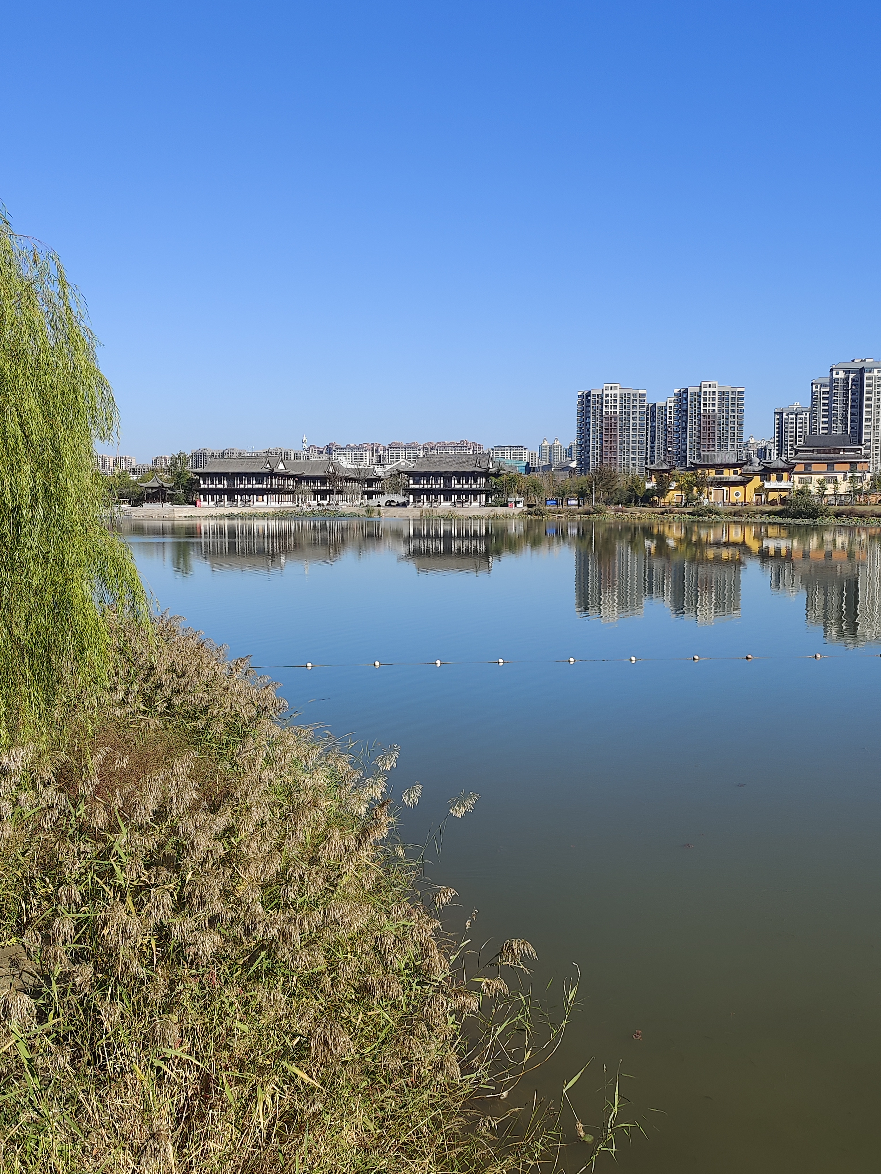 乾隆湖风景区图片