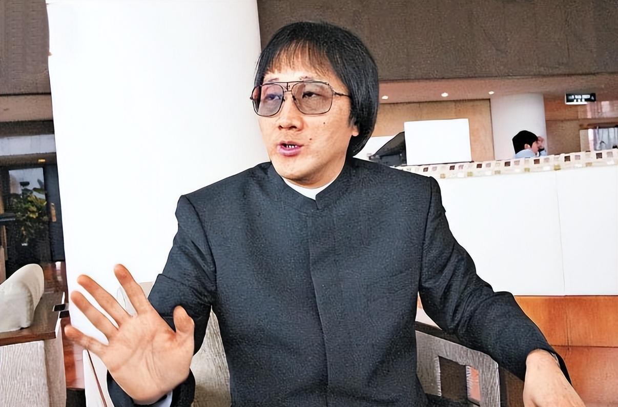 遭遇"上海仔"郭永鸿,五名保镖护卫,秃顶风采令人羡慕