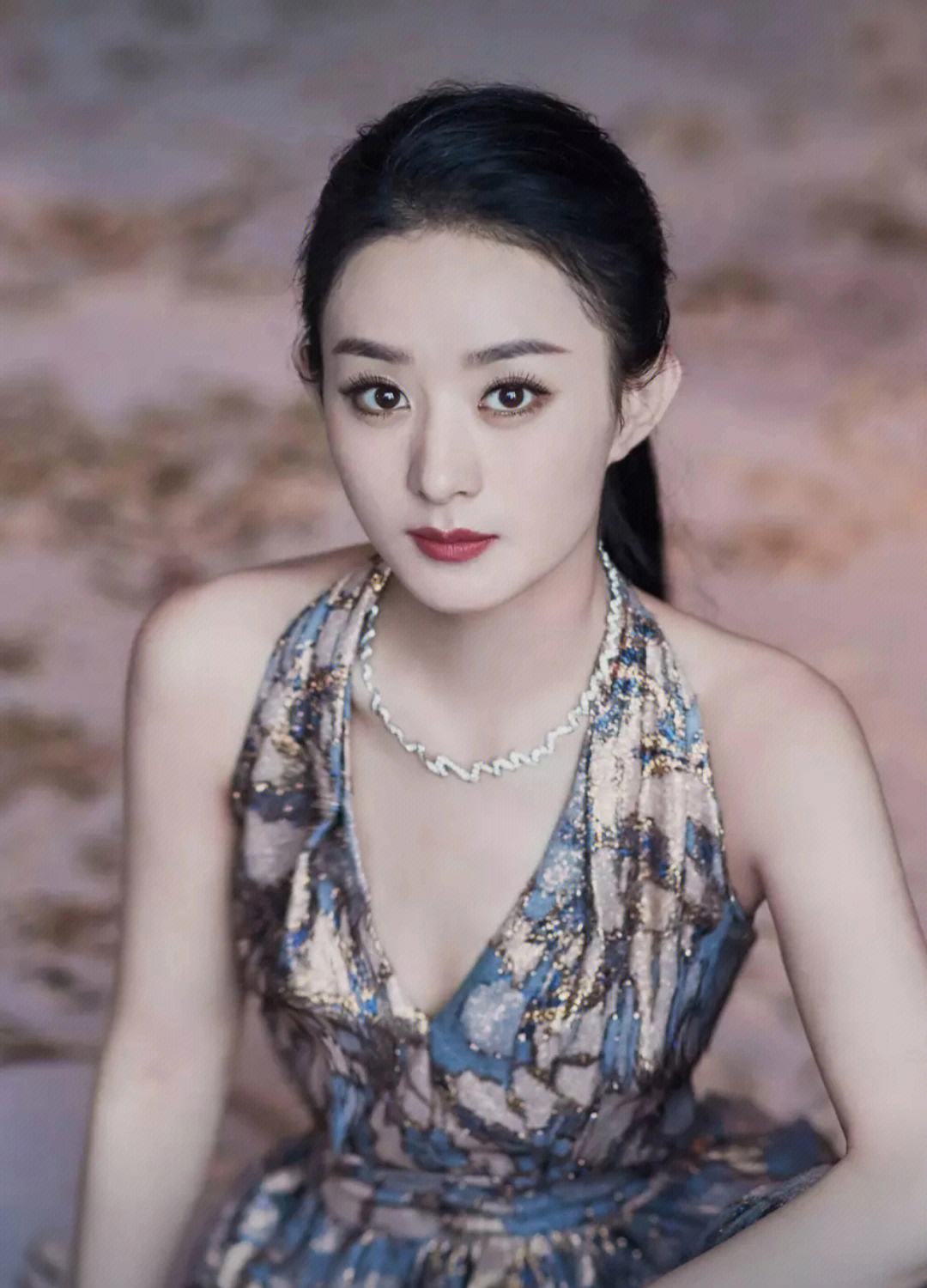 赵丽颖古装好看还是现代装好看