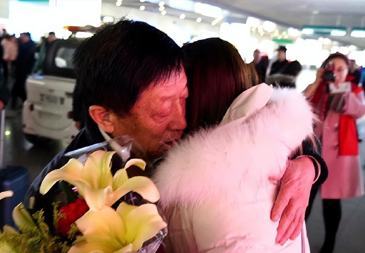 在2018年的时候,周毅在《宝贝回家》的网站上进行求助,想要他们帮忙