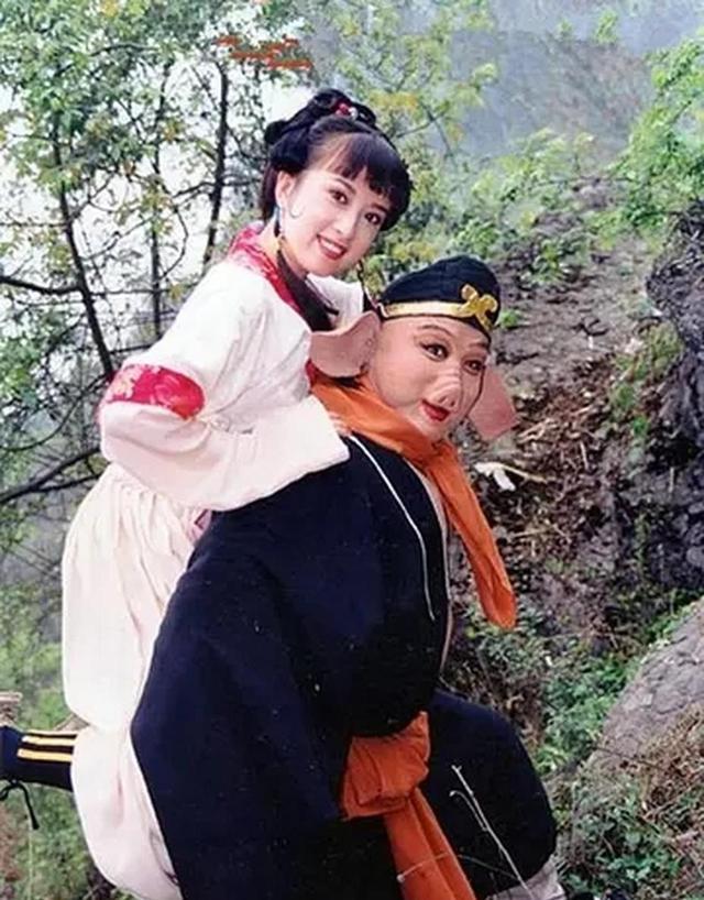 马德华:饰演《西游记》里的猪八戒,娶"嫦娥"为妻,53年无绯闻