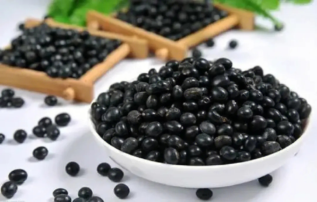 最"补肾"的一种豆子,对头发特别好,对眼睛也特别好,补肾壮阴