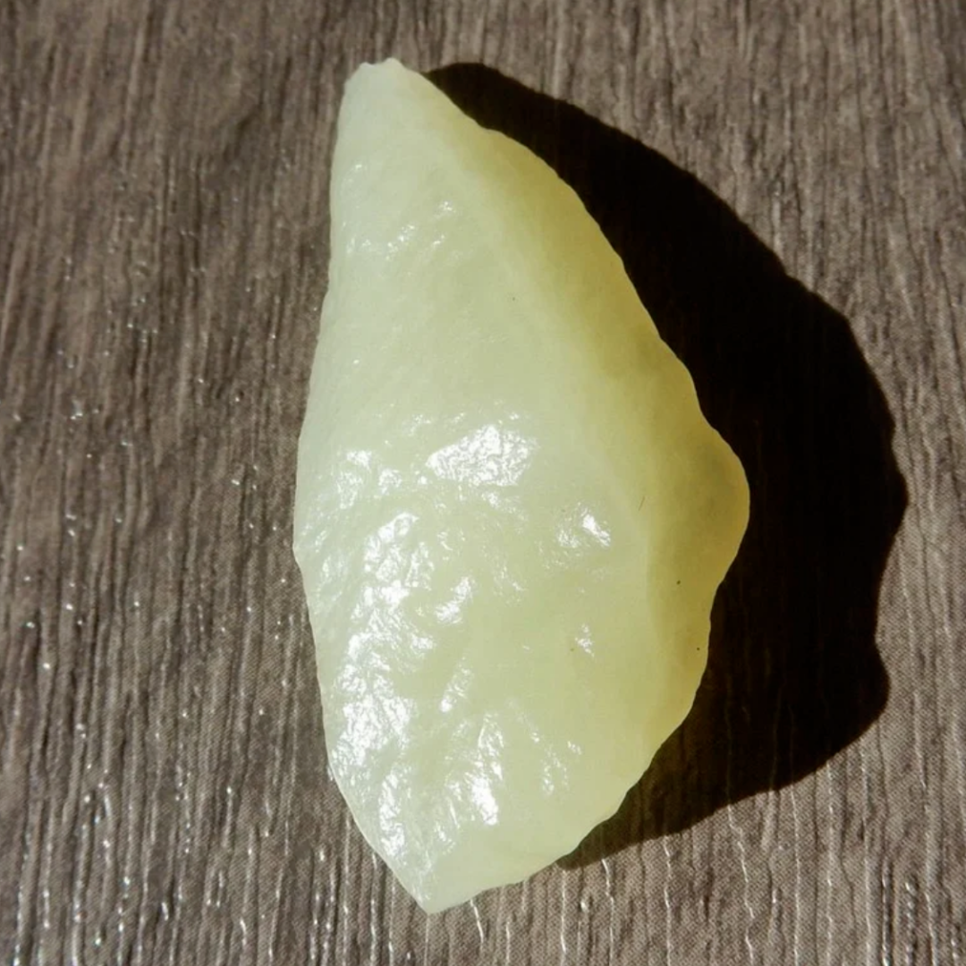 翡玉盛世:有必要了解一下,情况最为复杂的广义和田玉