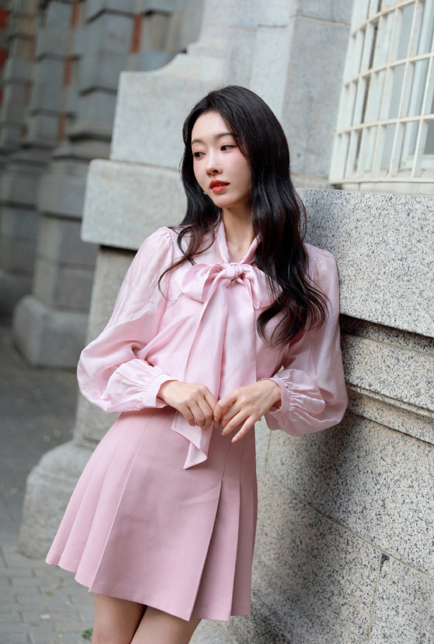 萱璐  粉色的诱惑  性感迷人的小妖精