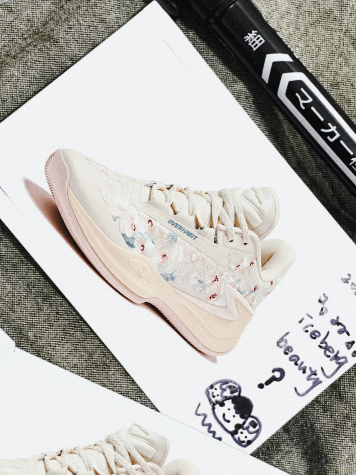 鸿星尔克谦驯一代"军哥"联名款来袭!终于找到了漫画中的篮球鞋