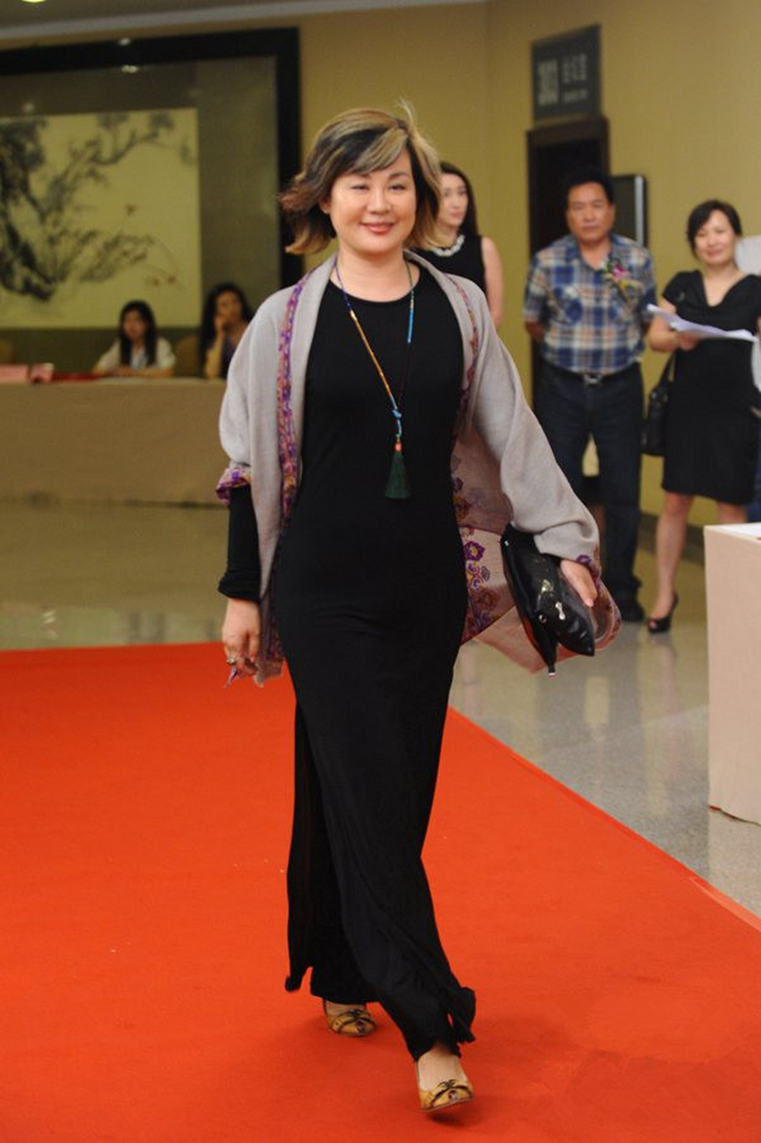 著名影视明星丛珊