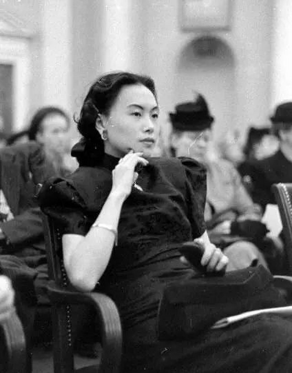 陈香梅是民国中央社第一个女记者