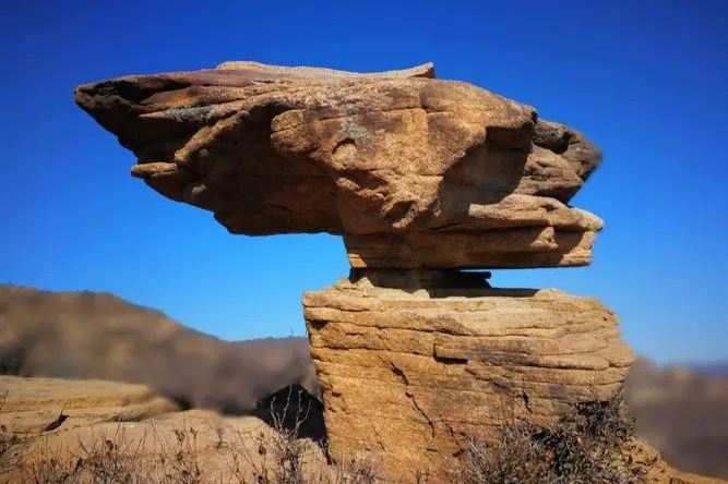 石人山风景区:大自然的杰作与人文的瑰宝
