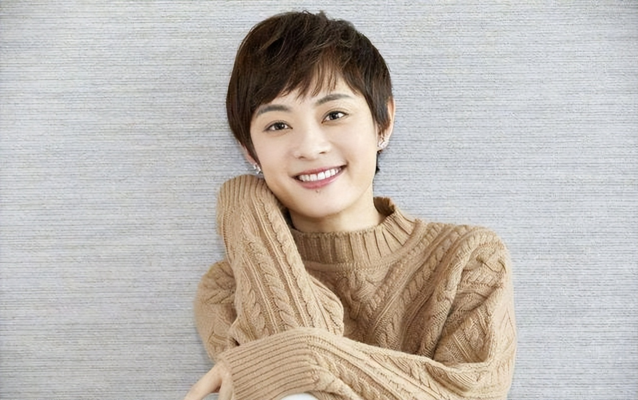 人断崖式衰老的年龄众说纷纭,本文通过孙俪的案例挖掘了衰老真相,认为