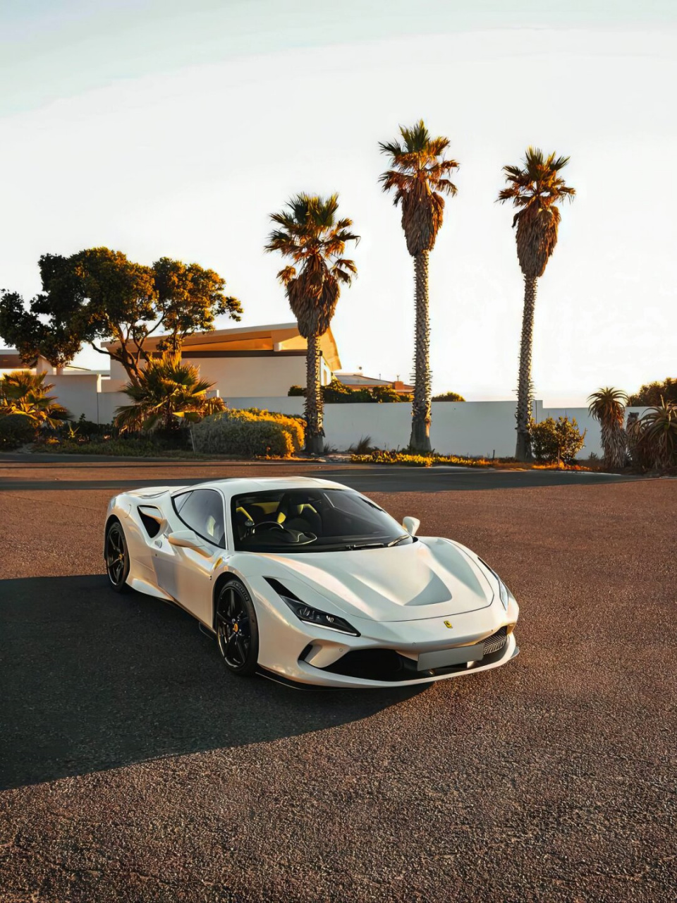 白色法拉利的魅力!