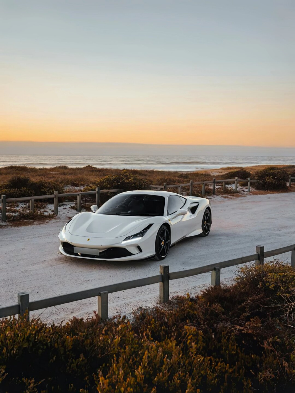 白色法拉利的魅力!