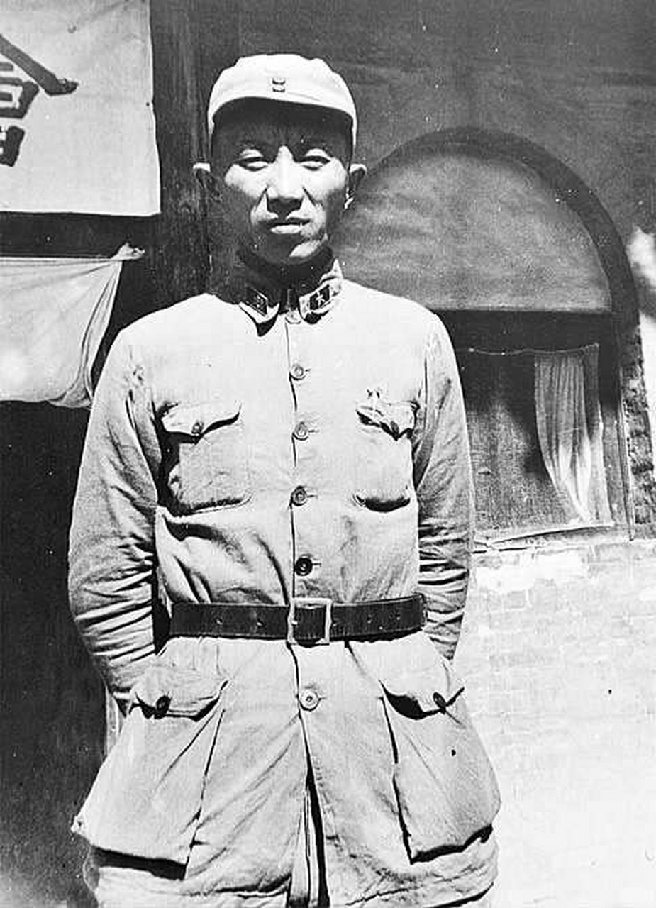 :罗瑞卿大将 罗瑞卿,1906年5月31日出生于四川南充舞凤