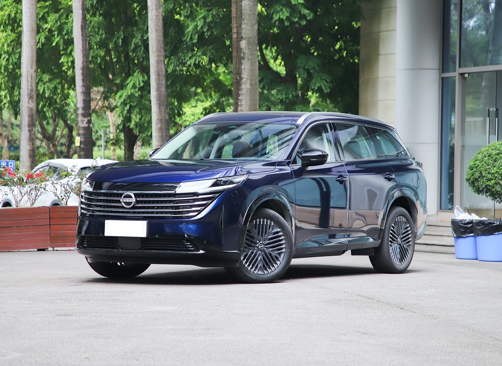 东风日产版"霸道"即将上市!预售23.98万车长超5米1,配大七座