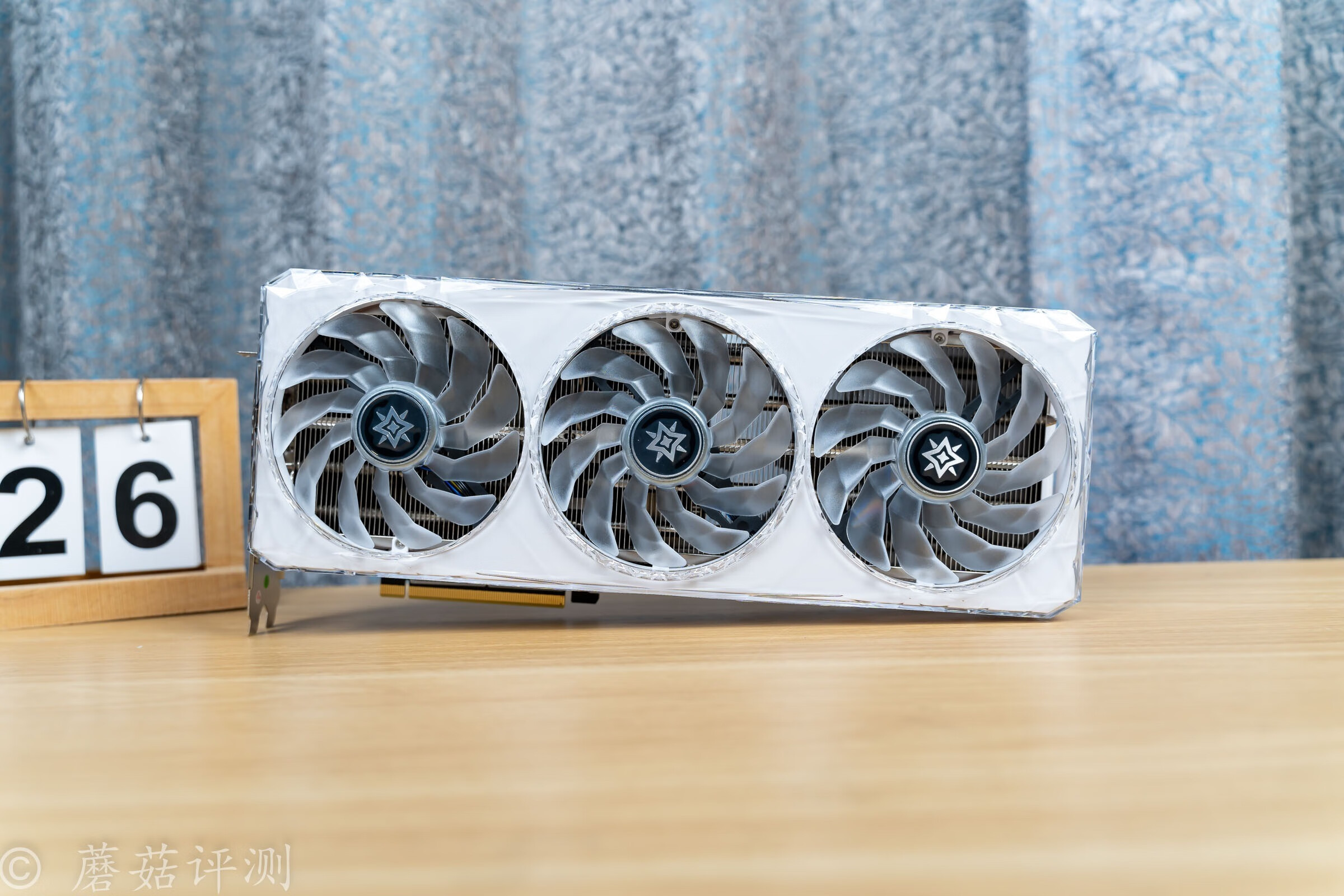 super一下,听说加量不加价?影驰rtx4070 super 星耀oc显卡 评测