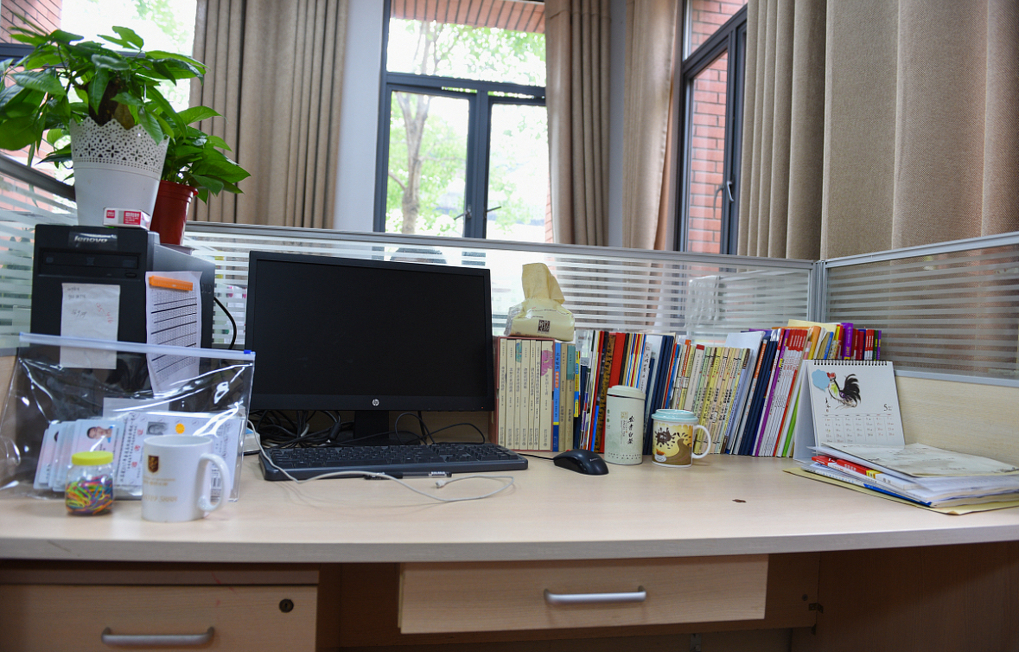 公公的意外去世如晴天霹雳,老公痛不欲生,难以置信失去父亲