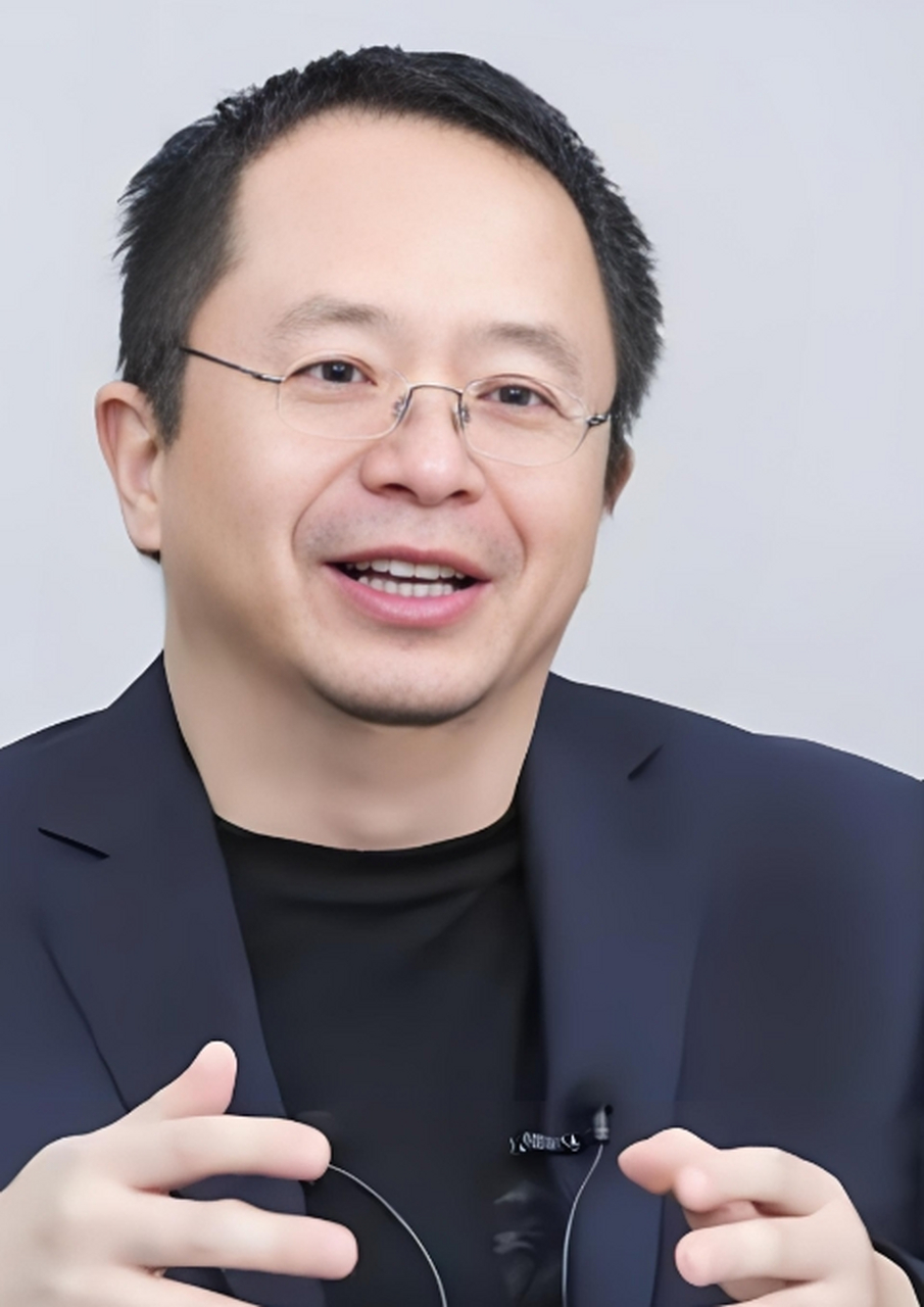 奋斗,改变,影响:周鸿祎的创业之路 周鸿祎,360公司的创始人和首席执行