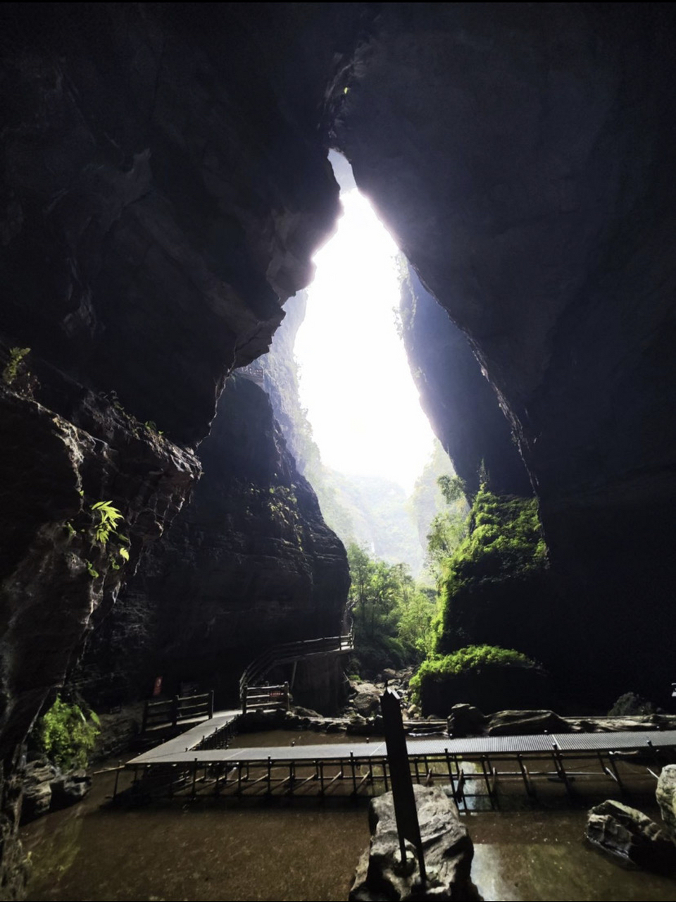 遵义绥阳县双河溶洞图片