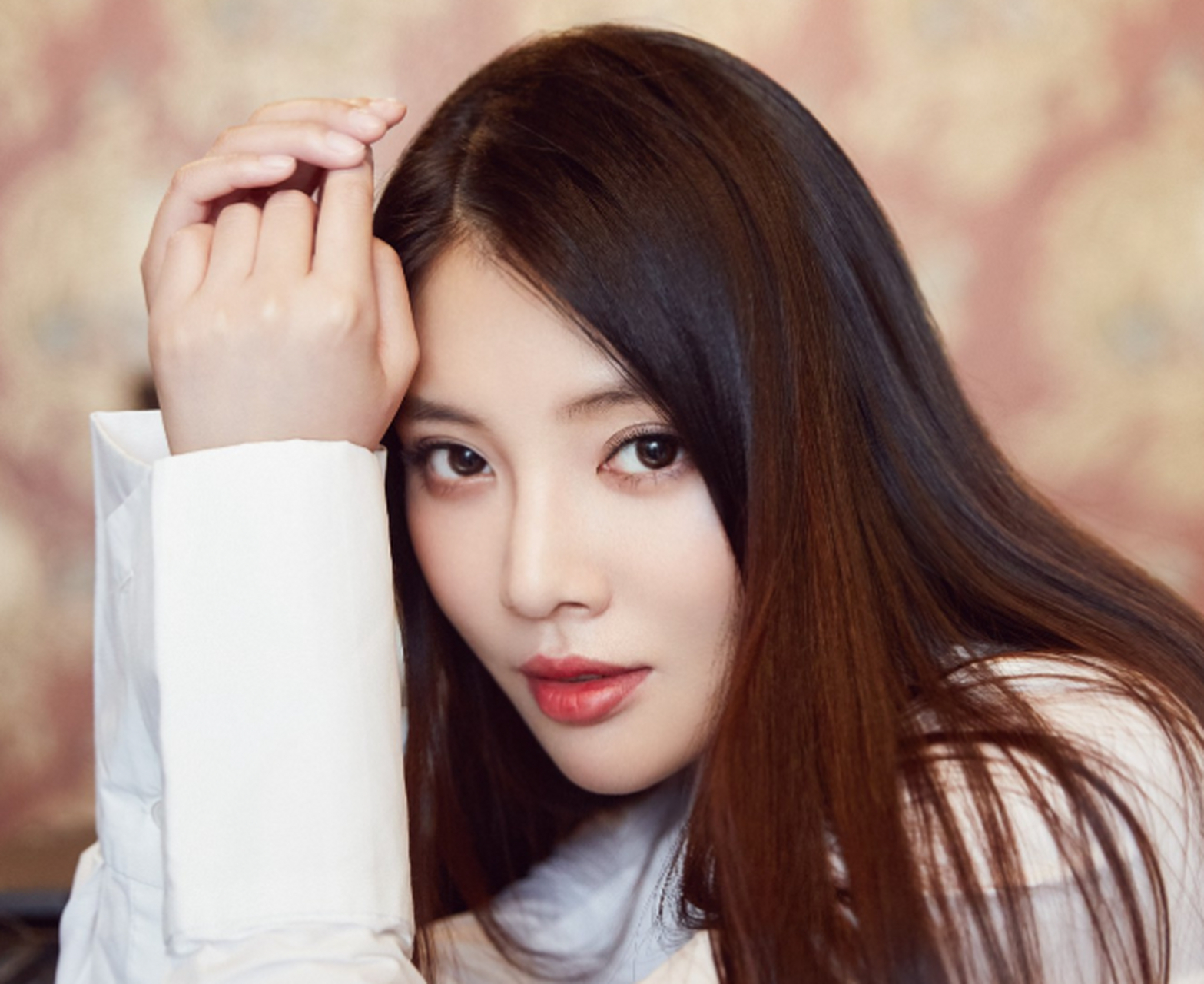 徐冬冬凭借《余罪》走红,影视资源丰富,主演多部硬核大片.