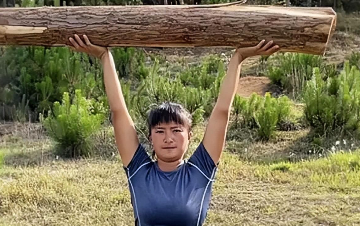 纪实冷美人杨慧退伍后热爱武术被称彪悍女人今征婚却无人娶