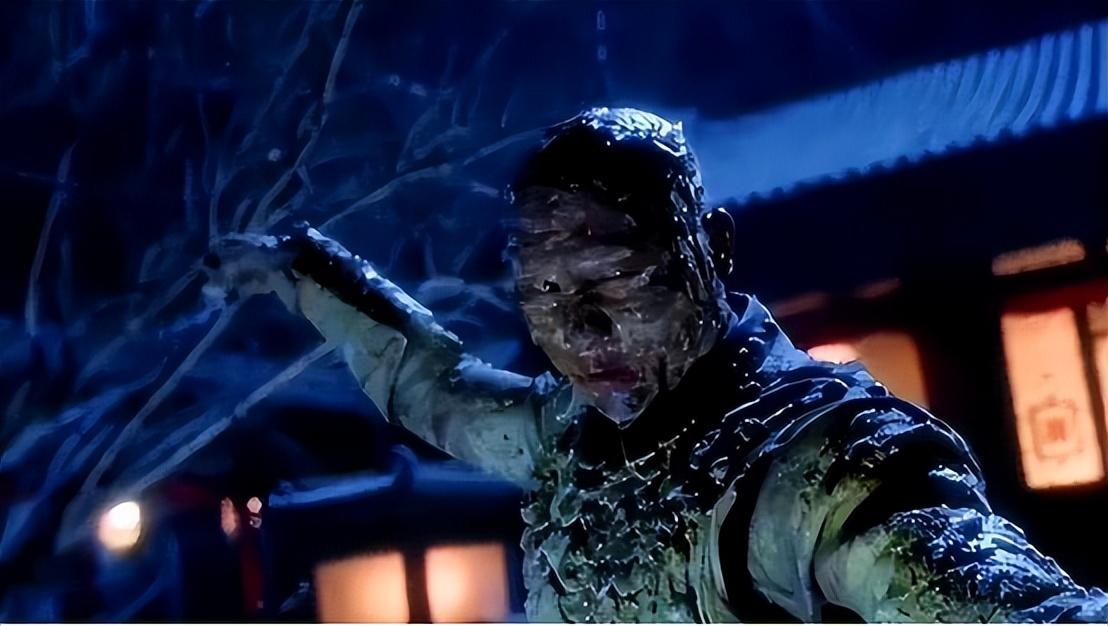 1961年生人的他,从影三十六年,塑造了众多经典的反派角色.