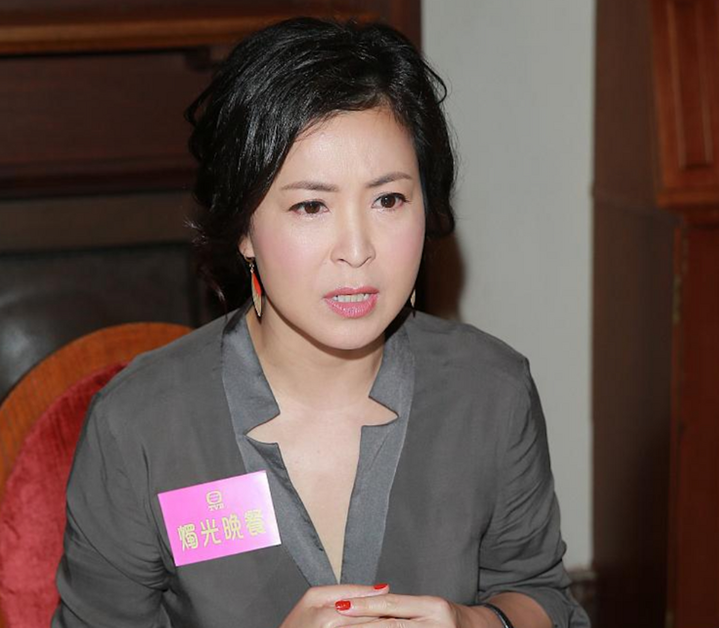 苏玉华,tvb花旦,主演《神雕侠侣》,勇敢追求真爱24年,与潘灿良简婚.