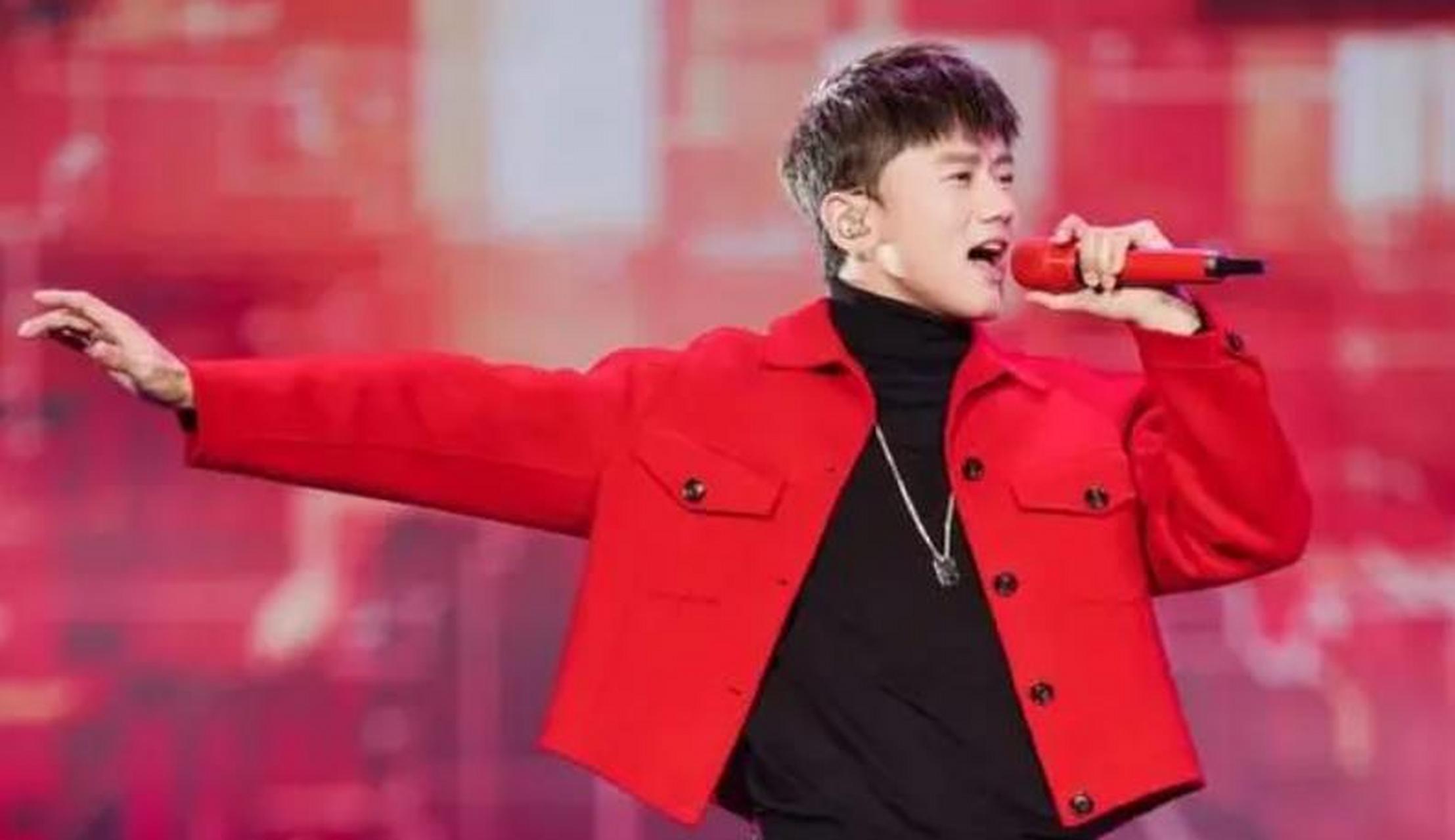 今年春晚07快男参与了泼天富贵的春晚彩排,魏晨,俞灏明,陈楚生,张杰等