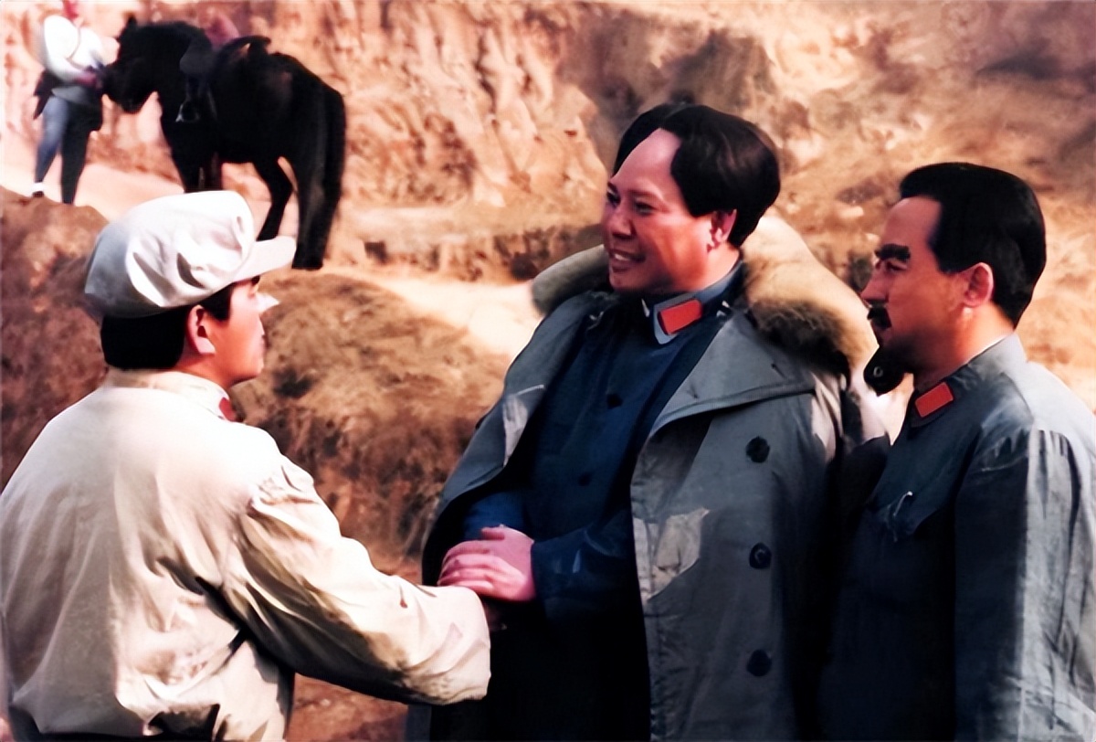 回顾演员彭江:一生饰演三位伟人,都演得极为逼真,69岁不幸病逝