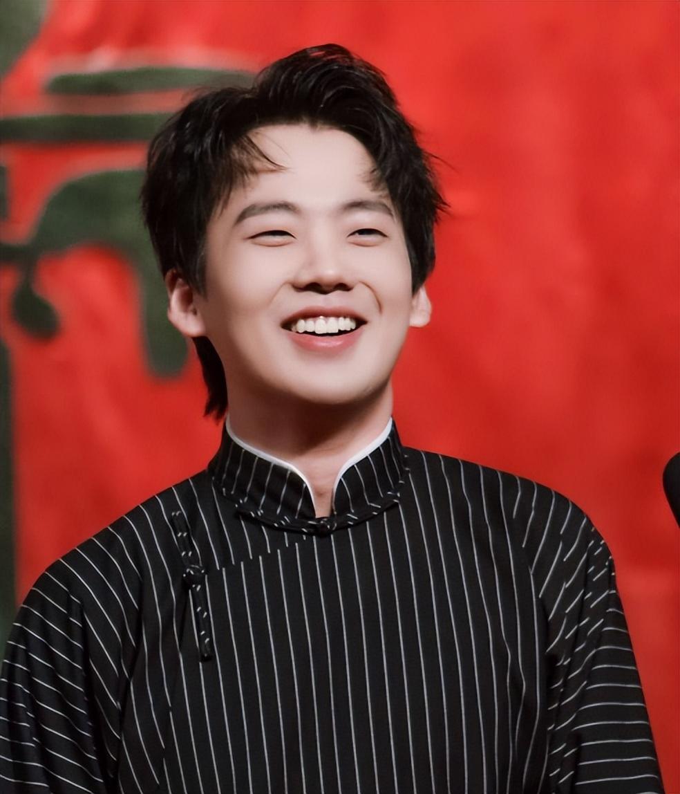 "娱圈宠儿"郭麒麟:张小斐,金靖抢着嫁,于谦拿他当亲儿子