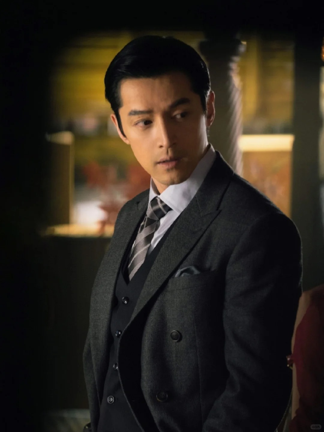 自在绅士范,定义当代风尚新高度 遇见胡歌,就是遇见了一种