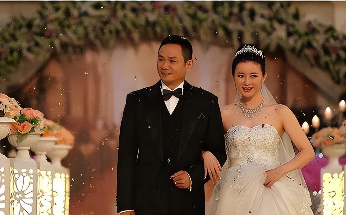 妻子佟欣离世14年后,那个说永不再娶的果靖霖,履行承诺了吗?