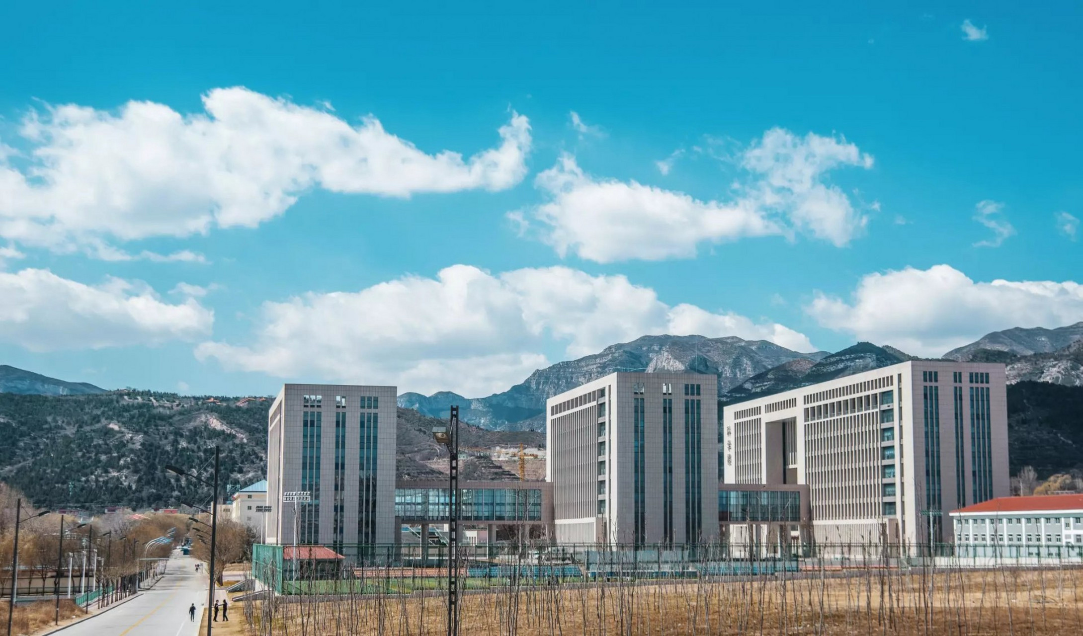 中北大学位于山西省太原市,是山西省人民政府与工业和信息化部,国家