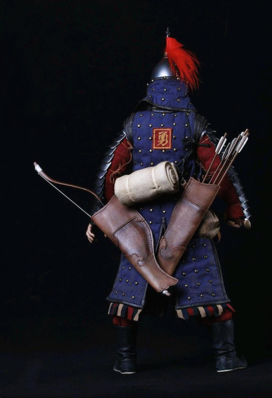 明朝初期,棉甲首先在南方的明军中广泛使用,包括江南,西南,岭南等地