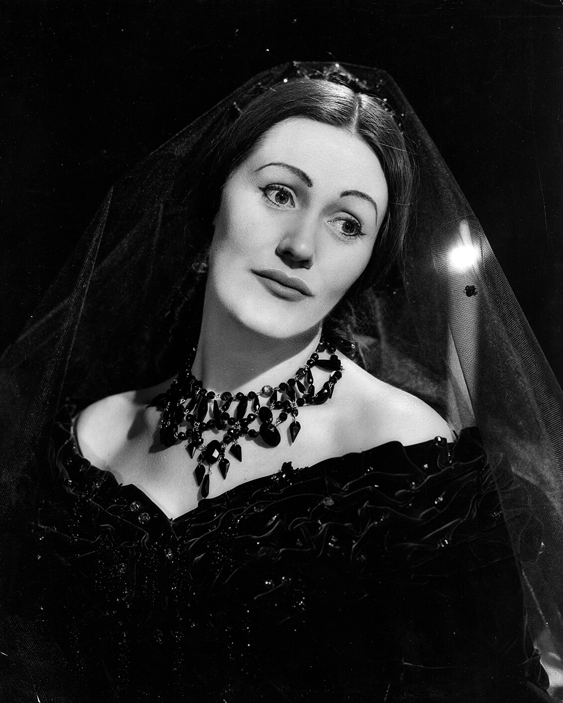 世界十大女高音歌唱家琼·萨瑟兰(joan sutherland)